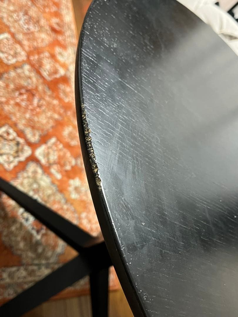 カリモク　円形テーブル　ブラック