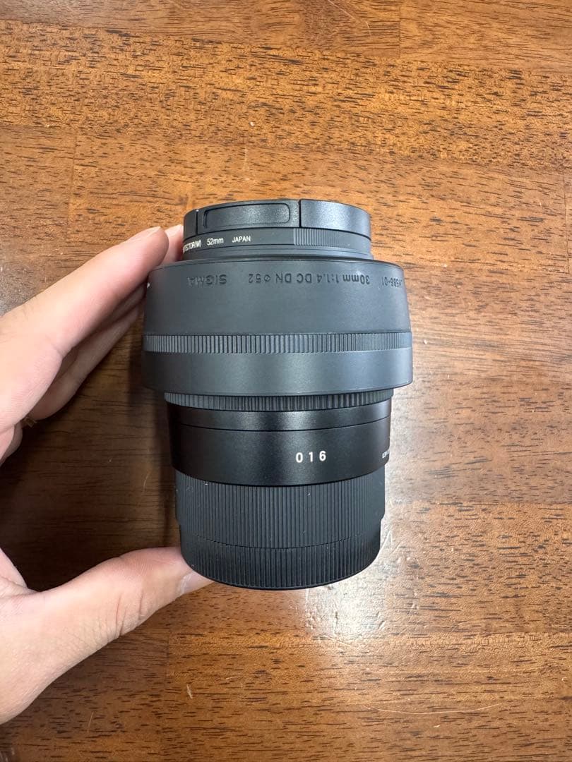 【極美品】SIGMA 30mm F1.4 DC DN Eマウント　フィルター付き
