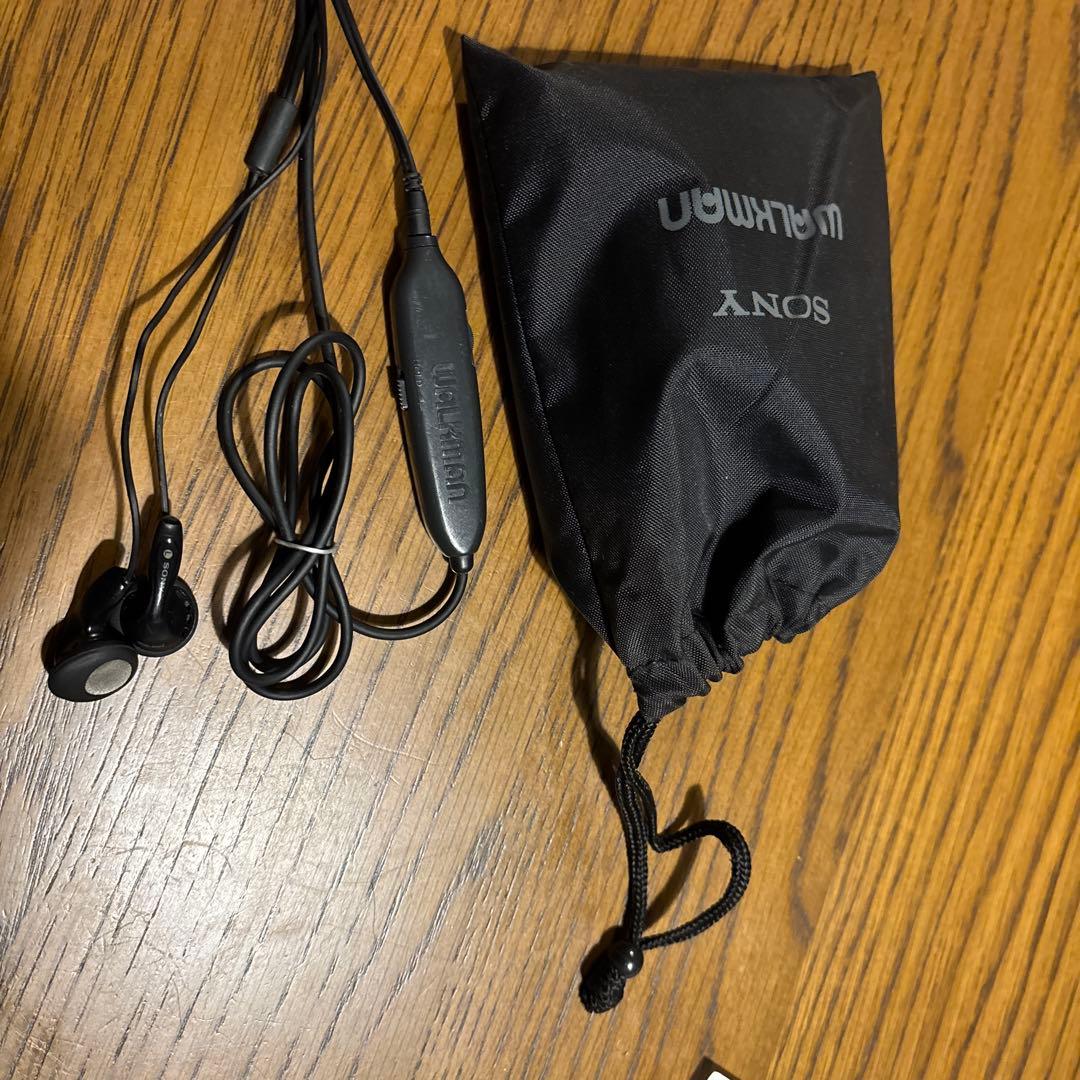 【（希少）箱・説明書付き】SONY ウォークマン　WM-FX822