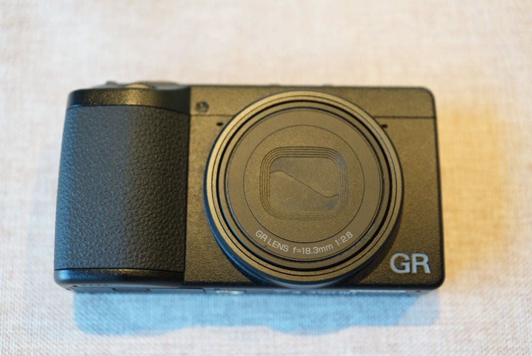 美品 RICOH GR Ⅳ ＋ 純正小型フラッシュ(GF-2) 5年保証付