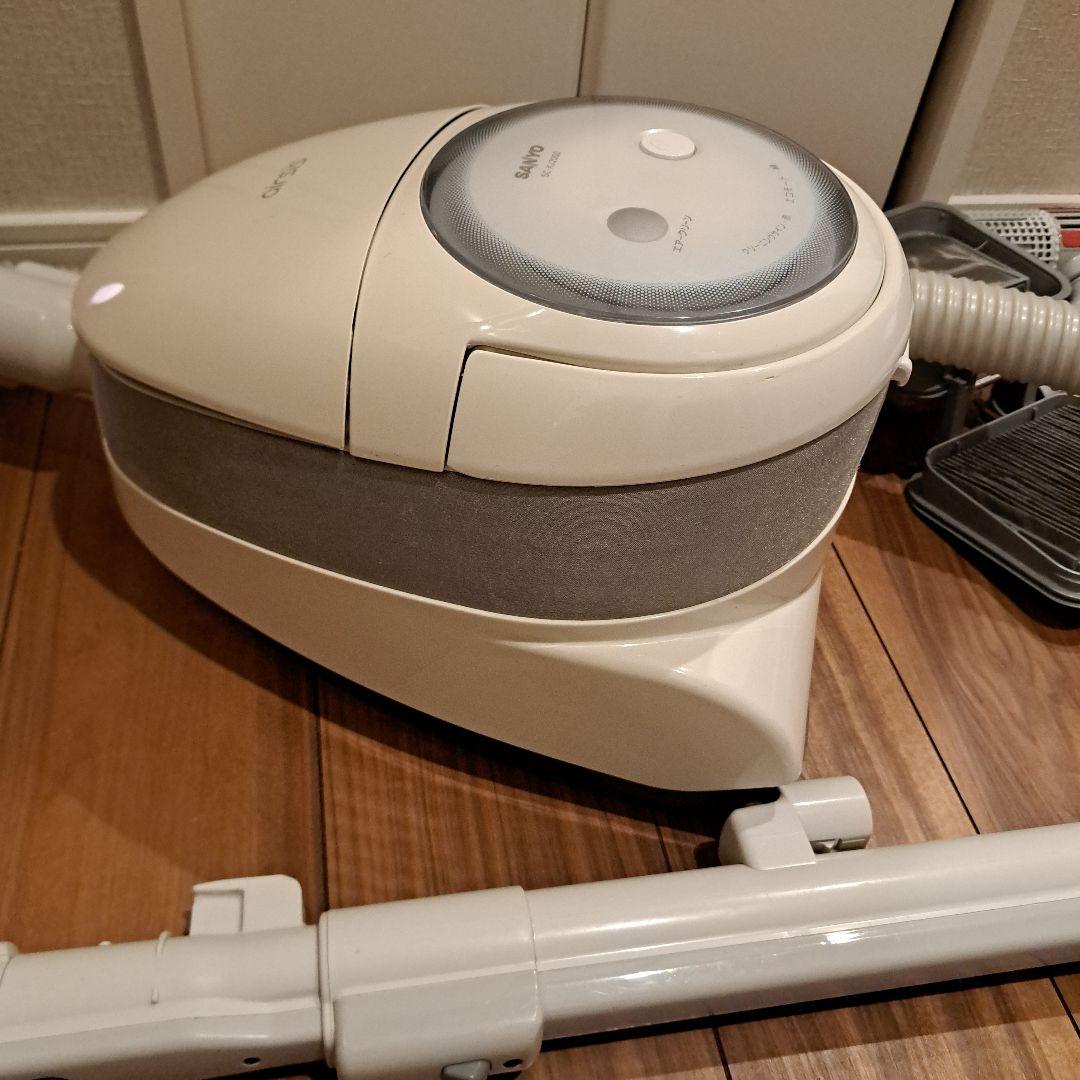 SANYO　airsis 空気清浄機能付き 掃除機