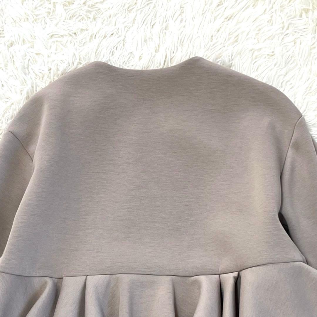 美品　TSURU By MARIKO OIKAWA フリルジャケット　ベージュ