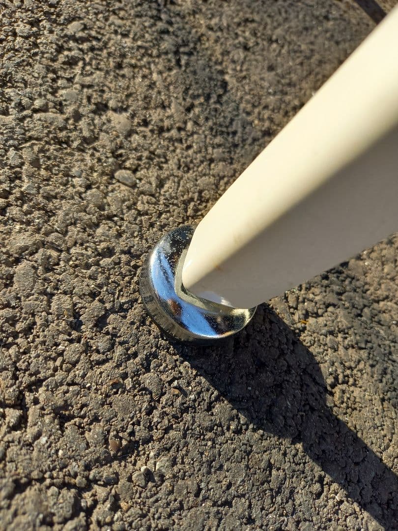 1990's　ポストモダン　スペースエイジ　インダストリアル　白　スツール