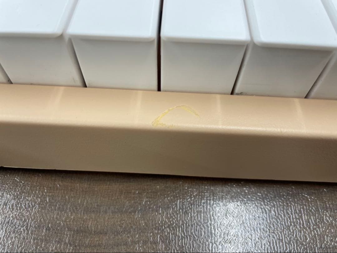 電子ピアノ　88鍵盤　充電タイプ　スリム軽量 オークベージュ