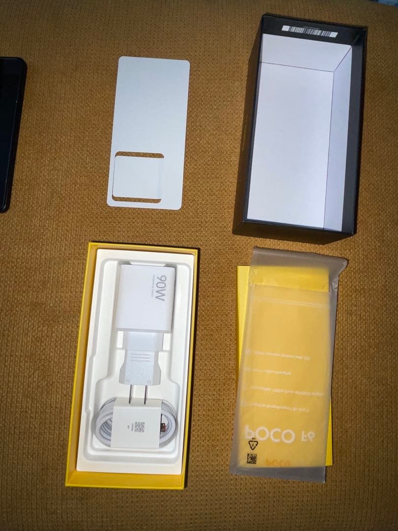 pocof6 12GB/512GB 付属スマホケース無し