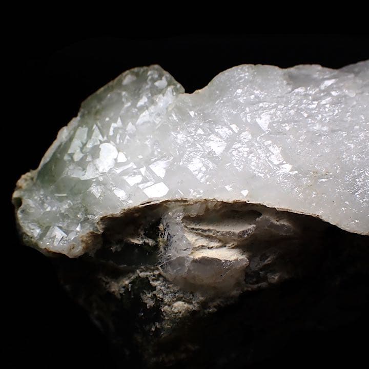 【パキスタン/バロチスタン産】クローライトイン(カーバチャー、ベント)クォーツ