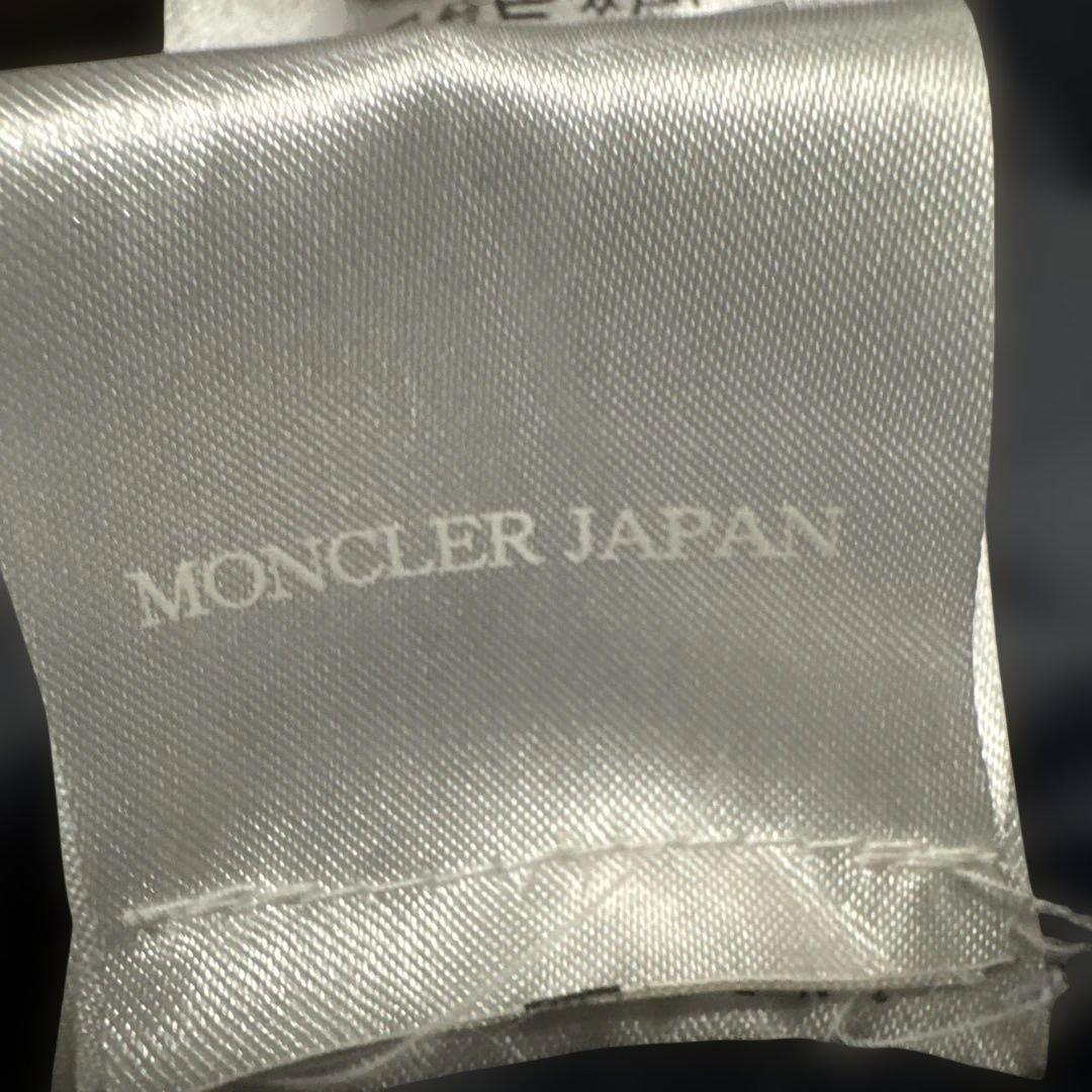 ②MONCLERナイロンジャケット ネイビー・ベージュ※モデル170cm
