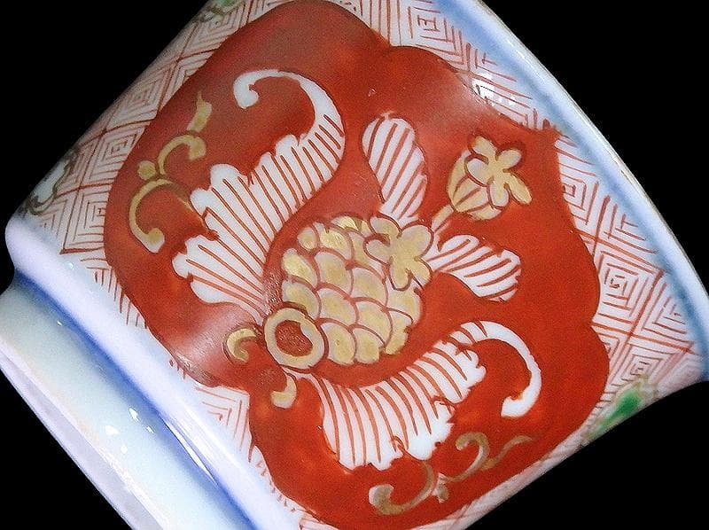 大聖寺伊万里　金襴手　金唐草に牡丹の図　小猪口　５客　N276AS-CZm