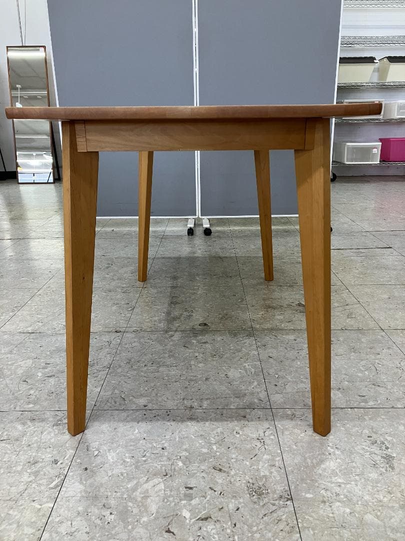 MOMO NATURAL ダイニングテーブル ブラウン