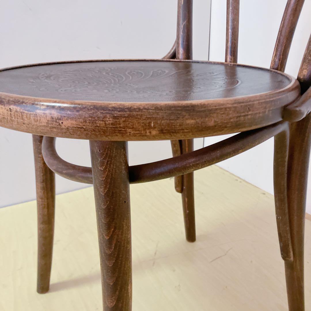 TON ベントウッドチェアチェア　アンティーク　曲げ木　ダイニングチェア