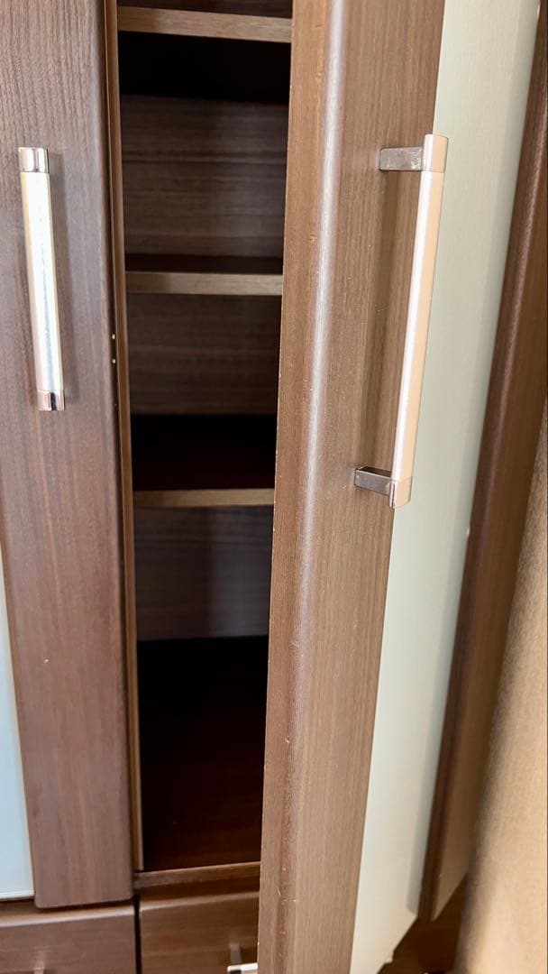 ニトリ　食器棚　ブラウン