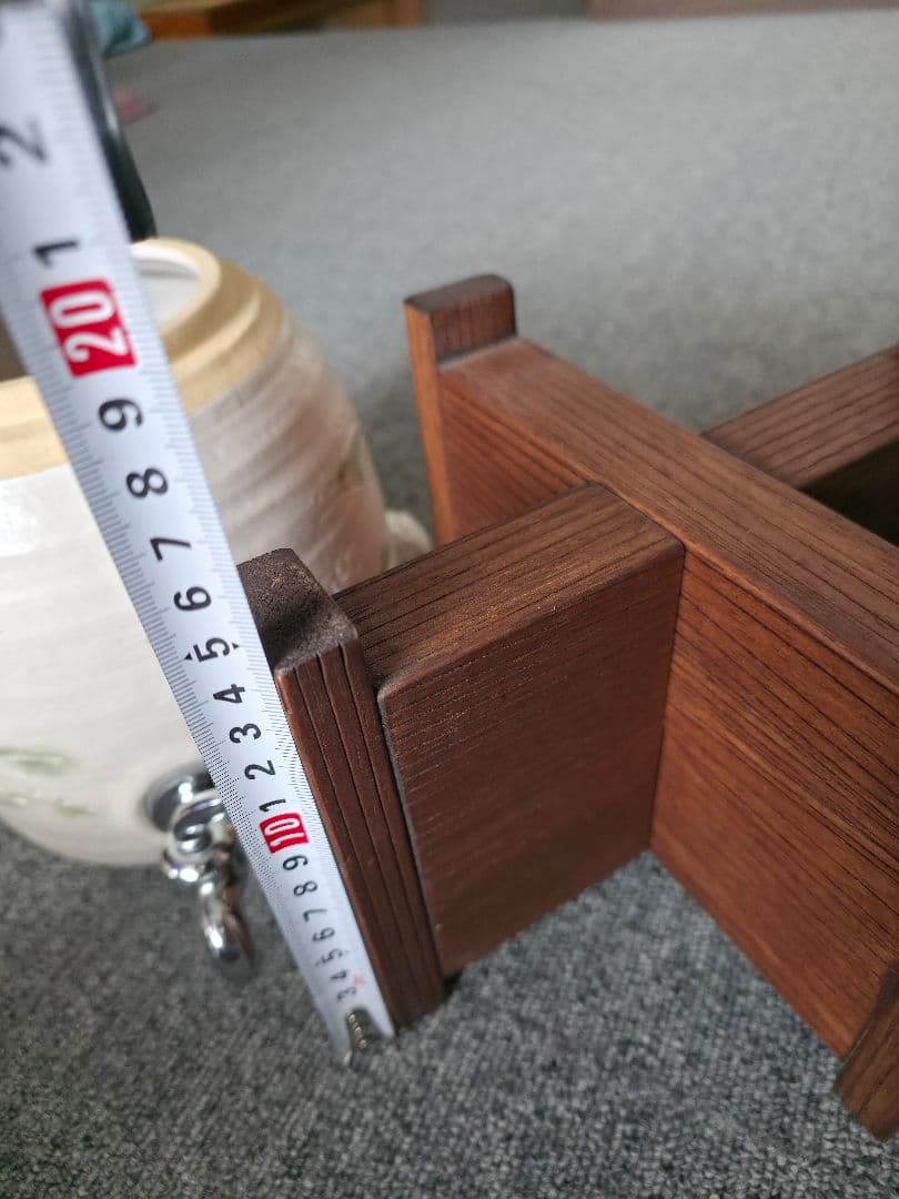 ウサギの形 陶器製置物　焼酎サーバー