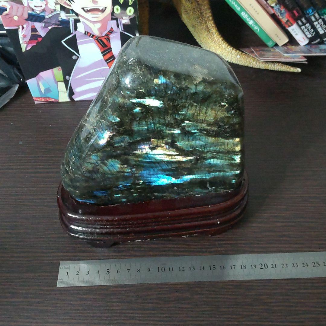 重さ3.3kg！厚み55mm、縦168mm 横165mm ラブラドライト