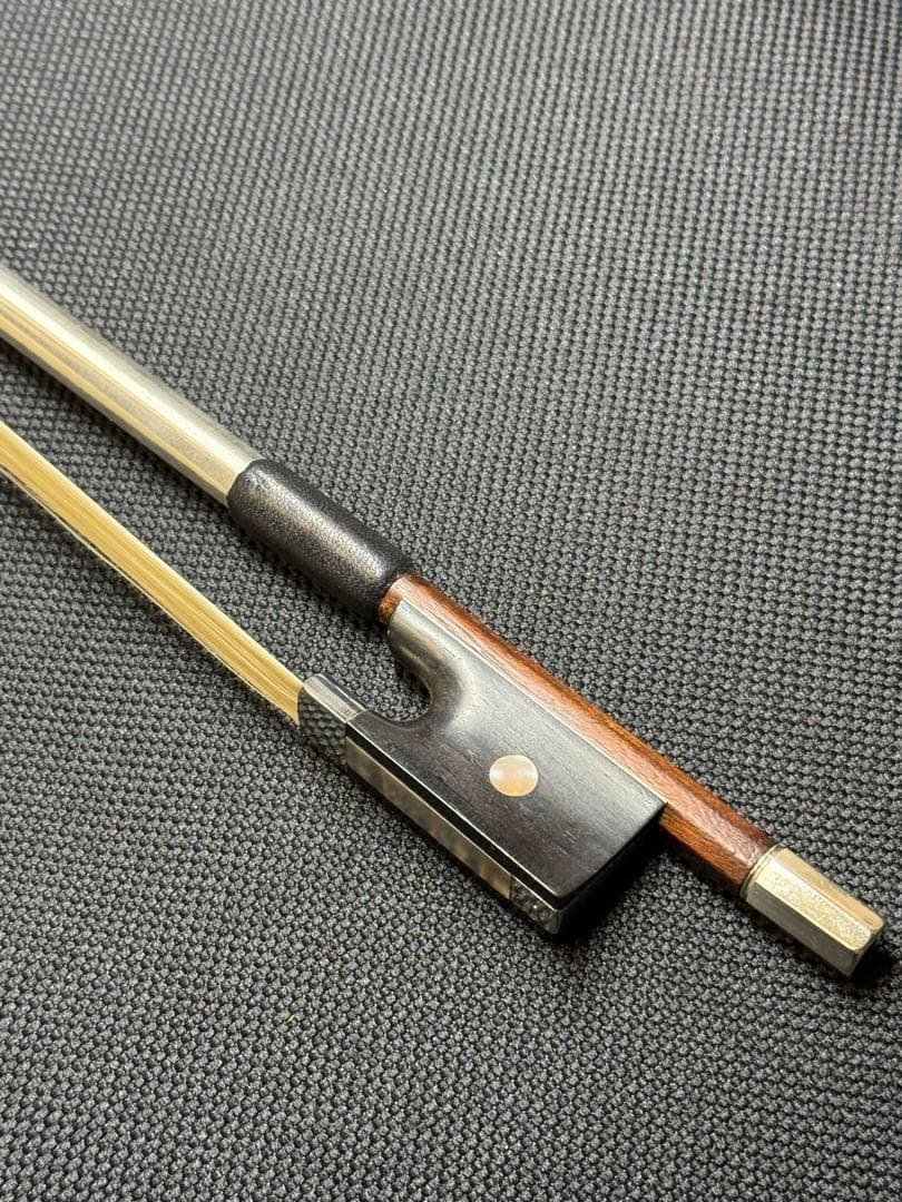 【整備品】オールド バイオリン 弓 4/4 フェルナンブコ 刻印無 ヨーロッパ製