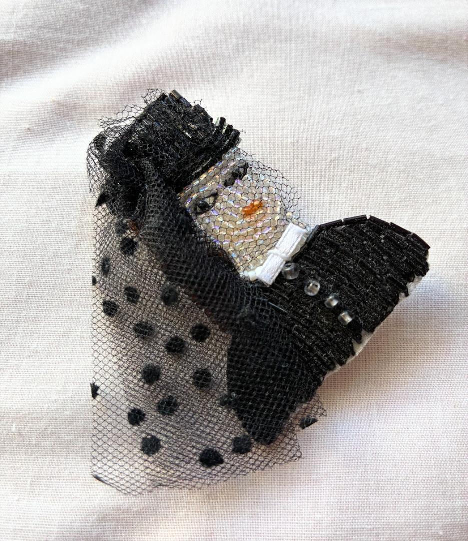 なお　Marianne Batlleブローチ/マリンフランセーズワンピ