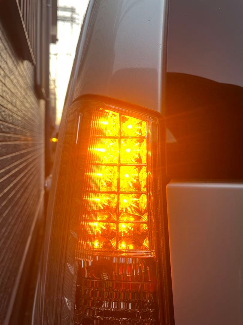 テールランプ クリア/レッド 左右2個セット。