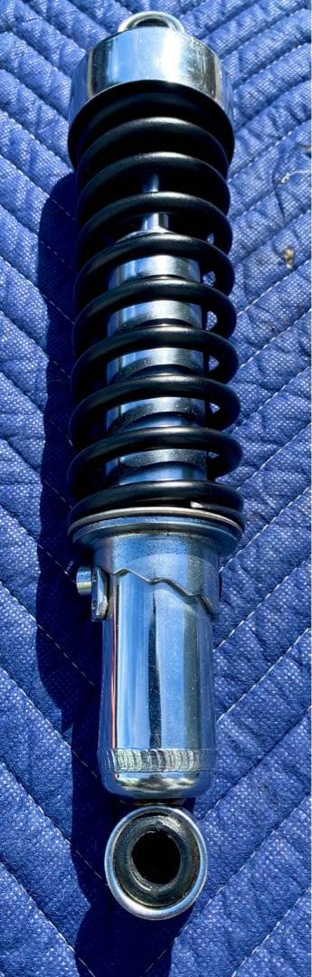 SR400 SR500 ヤマハ純正　リアサスペンション　黒　マットブラック