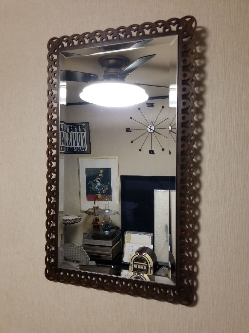 希少　廃盤　パリの雑貨屋　フレンチ　ウォールミラー　ウッド　透かし彫り　壁掛け鏡