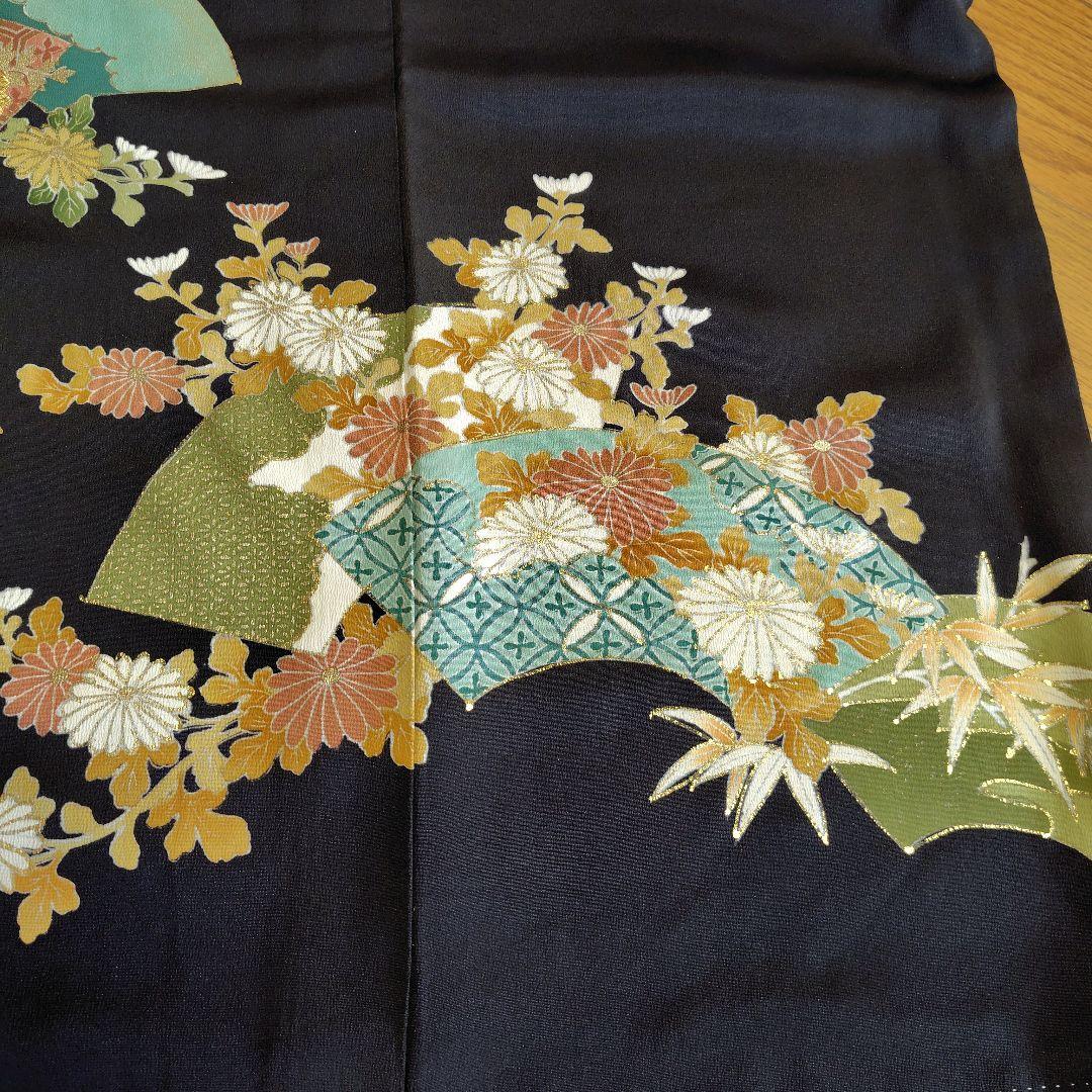 着物リメイク　ケープポンチョ　正絹黒留袖　植物花柄　オープンファスナー　男女兼用