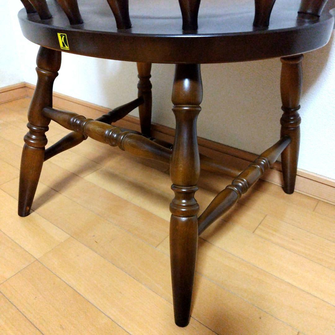 ◯飛騨産業　肘付ダイニングチェア【キツツキマーク】