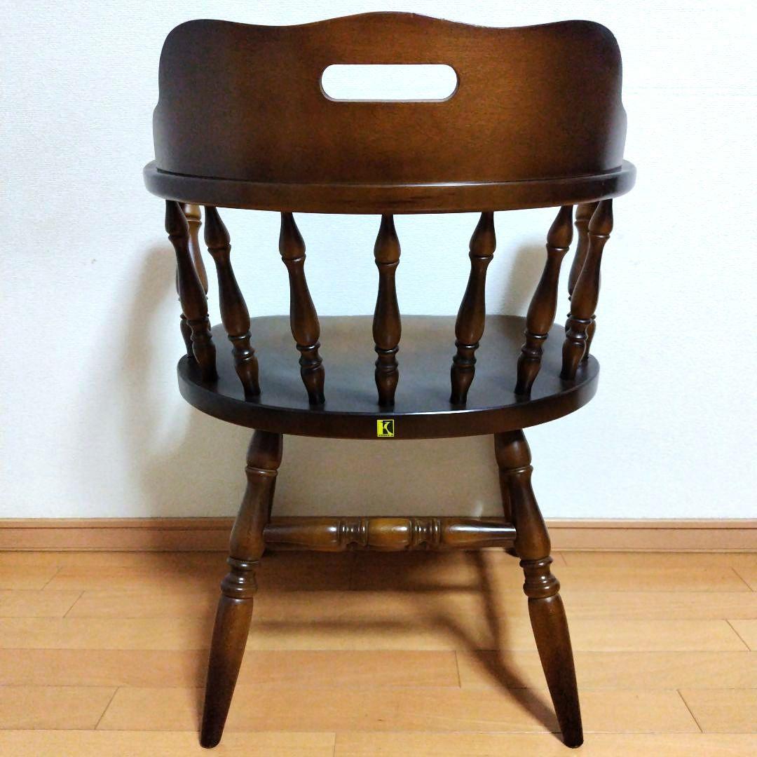 ◯飛騨産業　肘付ダイニングチェア【キツツキマーク】