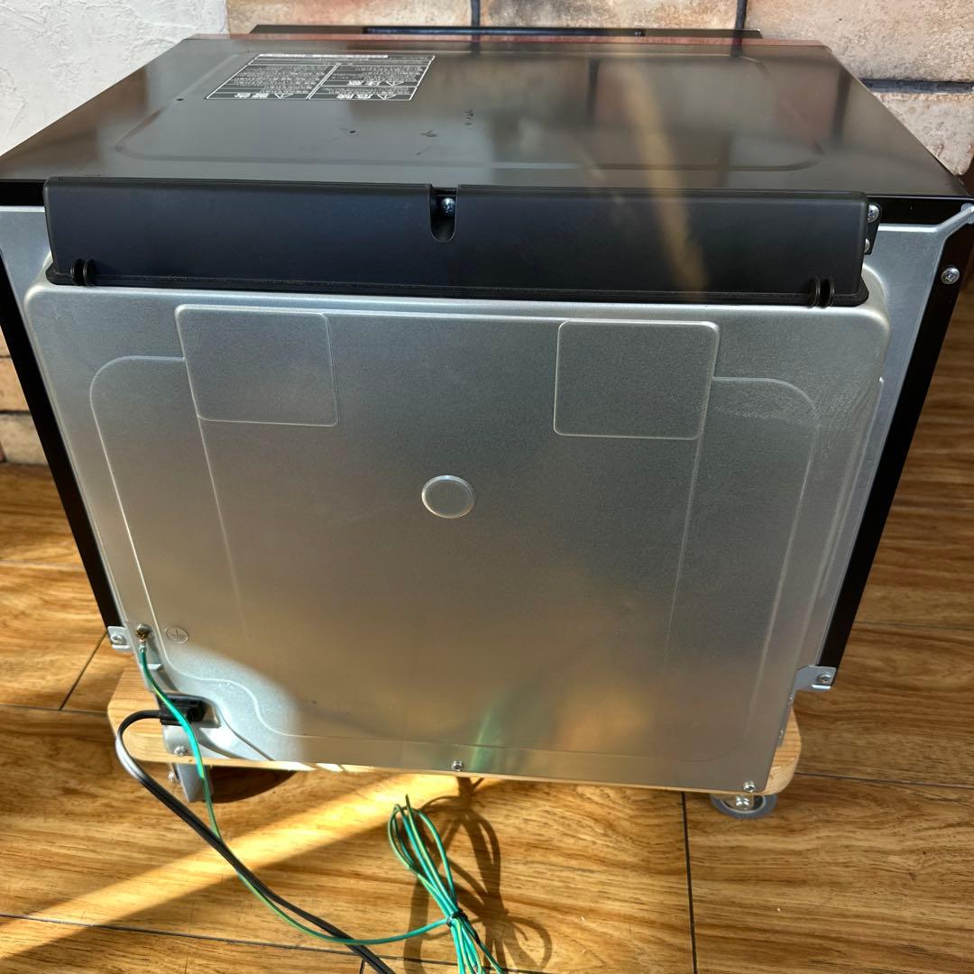 美品　東芝　過熱水蒸気オーブンレンジ　ER-TD3000(R)　30L