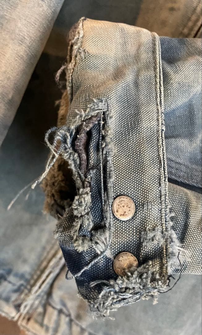 カーハート　デトロイトジャケット　企業ロゴ