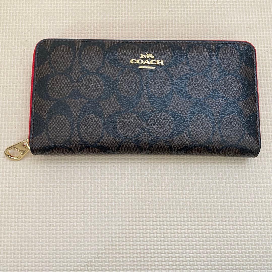 【COACH 新品】コーチ 長財布 ストラップ付 ラウンドジップ ギフトにも最適