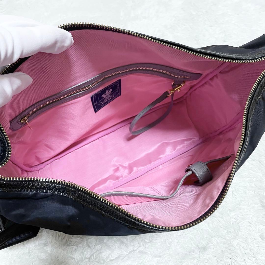 A.D.M.J.☆ショルダーバッグ メッセンジャーバッグ ナイロン 黒ピンク