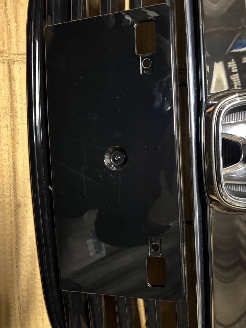 Honda ホンダベゼル RU3 ハイブリッド フロントグリル