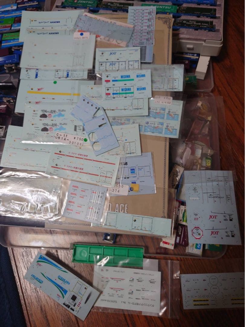 ジャンク品貨物列車 コンテナ 機関車ジャンク現状品