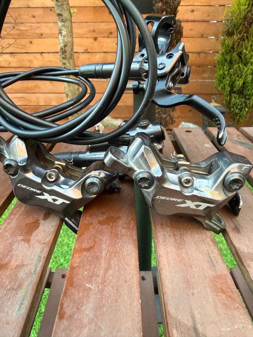 J*o様 Deore XT ブレーキセット シマノ 4ピストン リア＆フロント