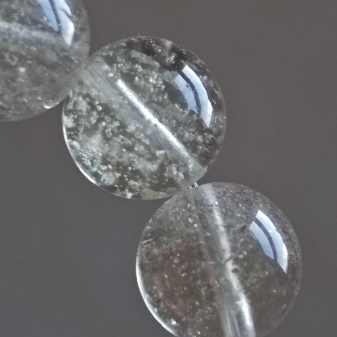 Sです♡　カイラス産水晶　リビアングラス