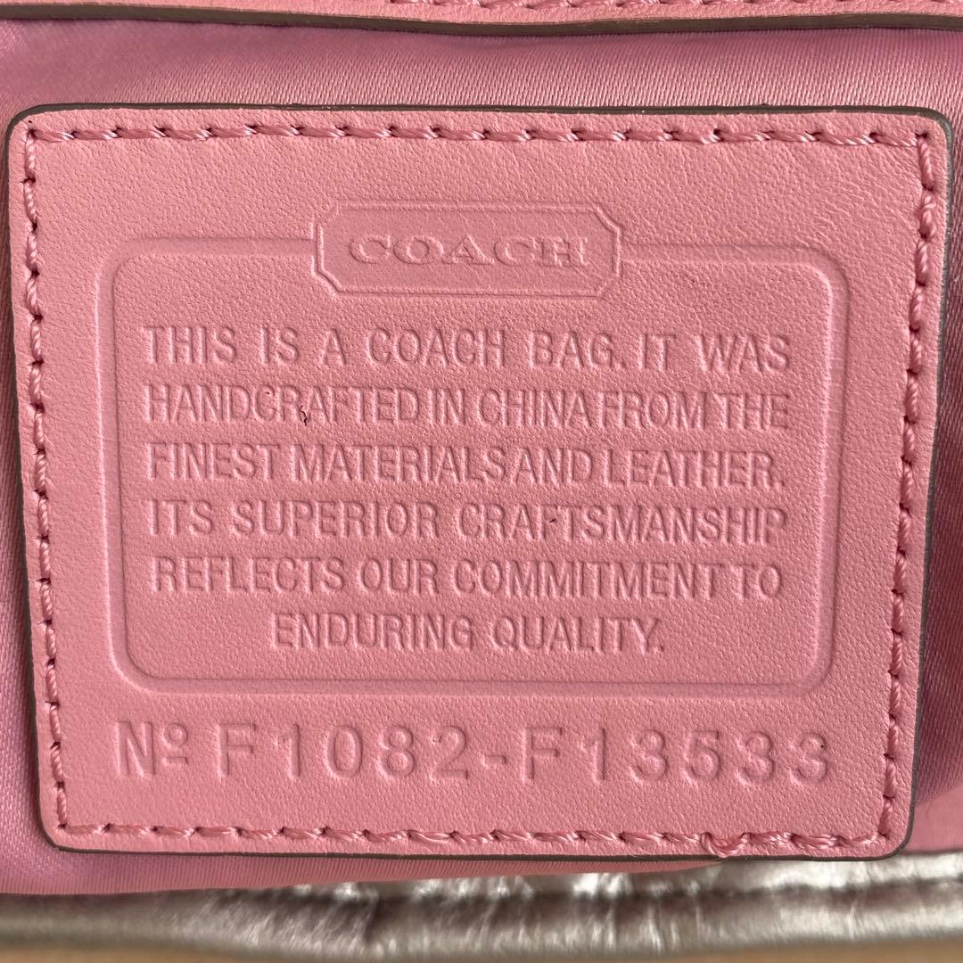 バッグ COACH pink signature kisslock tote bag