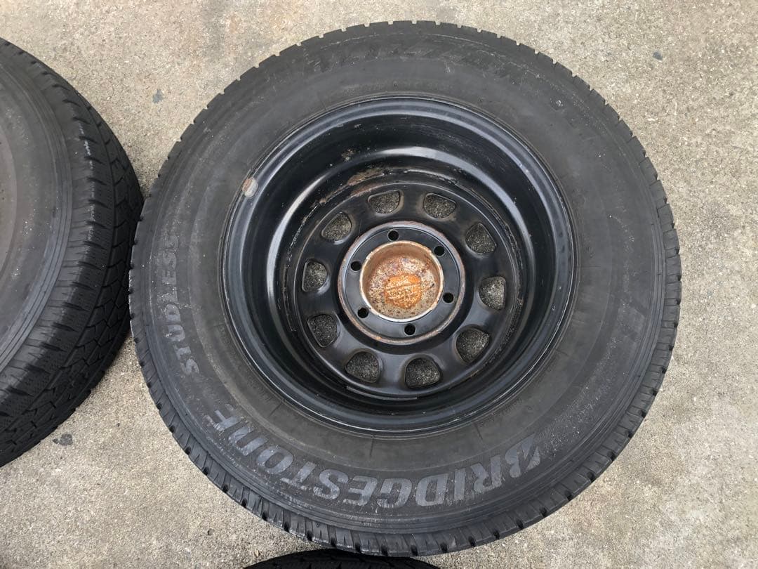 スタッドレスタイヤ 15インチ デイトナ DAYTONA ハイエース VL1