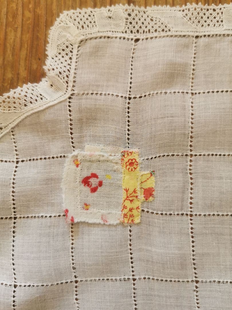 アンティーク ベルギーフランダースボビンレーストリム ドローンワーク変形ドイリー