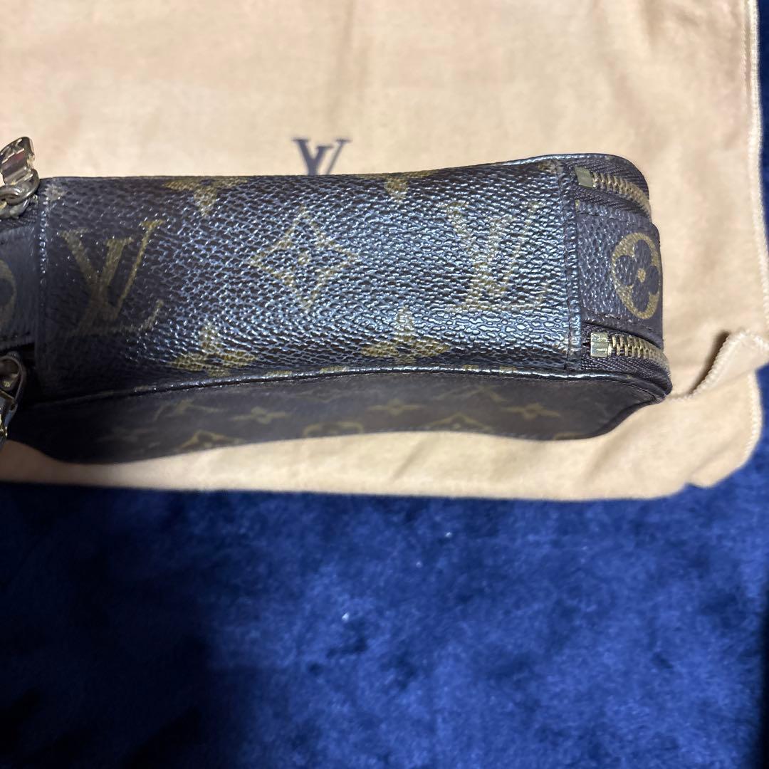 ルイ・ヴィトン　トゥールスブラッシュモノグラムメイクポーチ