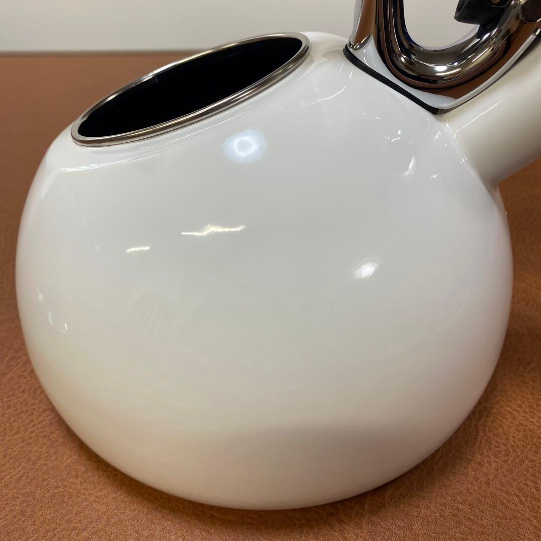 OXO ホーロー 笛吹 ケトル やかん 白 1点 2.2L オクソー ホワイト