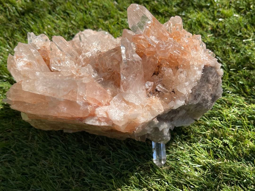 マニカラン　水晶　クラスター