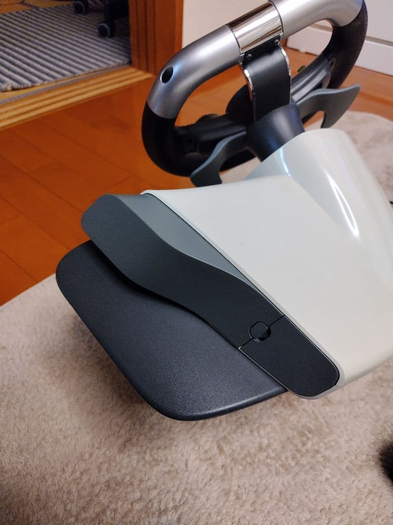 XBOX360S+ハンドル　ハワイレンタカー　シュミレーター