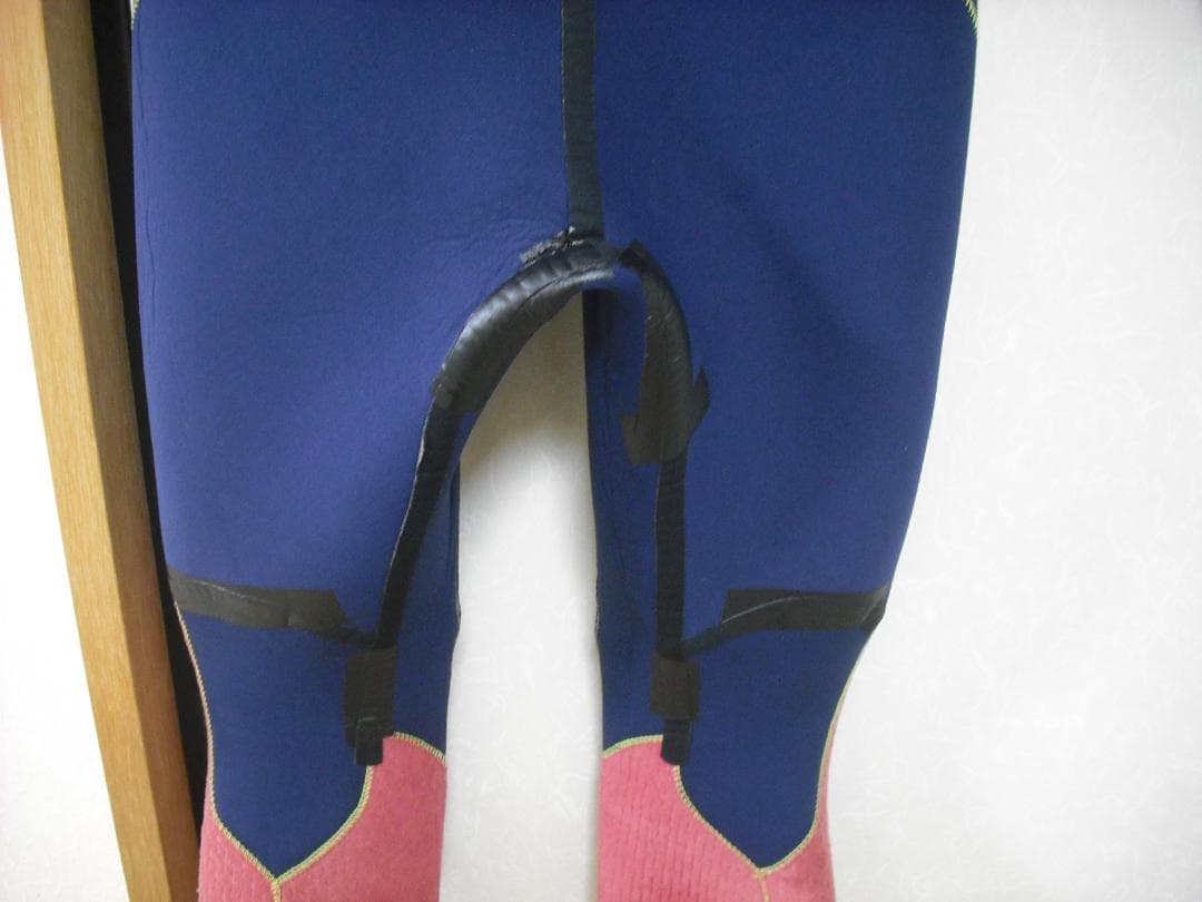 【使用感わずか】DELPH　セミドライウエットスーツ　M～ML相当