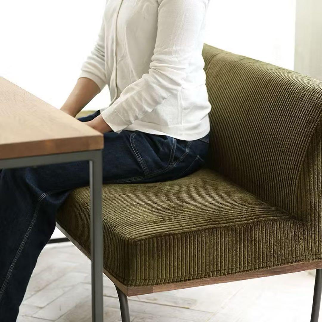 ダイニングソファ　WIRY