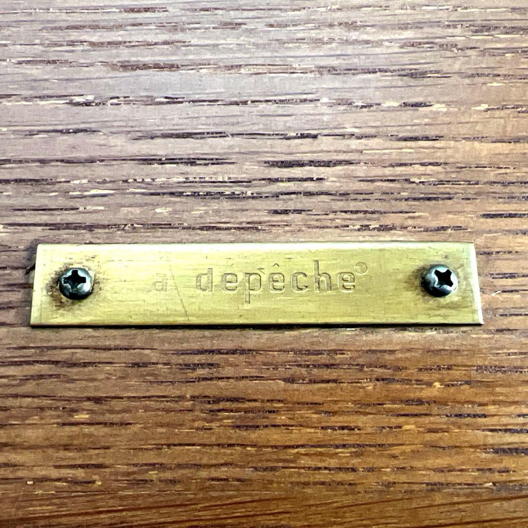 アデペシュ・ソコフ・アイアンガラステーブル・120cm