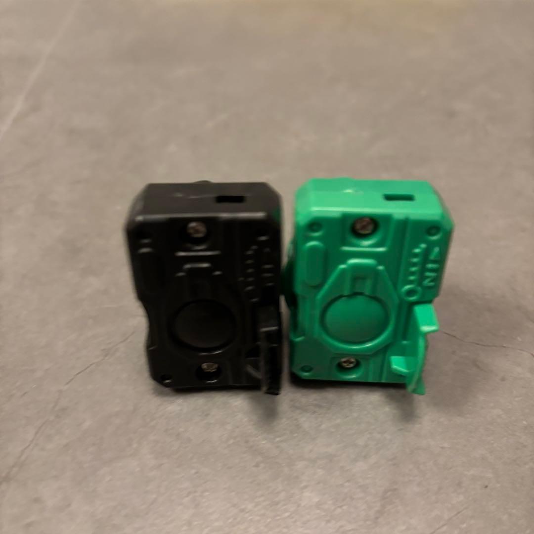 【レア品】【平成おもちゃ】爆転シュートべイブレード　　シューター3点セット