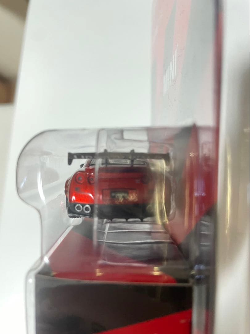 MINIGT ミニGT　トイザらス限定　LBWK　日産GT-R　キャンディレッド