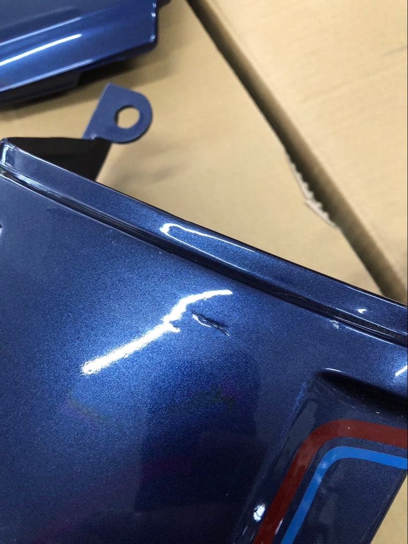 Kawasaki Z400 FX タンク・外装