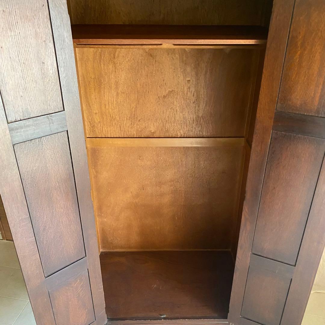 イギリス　アンティーク　ワードローブ　英国カントリー　ヨーロピアン　キャビネット