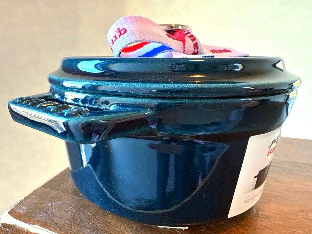 ストウブＳＴＡＵＢ限定色ラメール正規ココットラウンド１０ｃｍ新品未使用生涯保証付