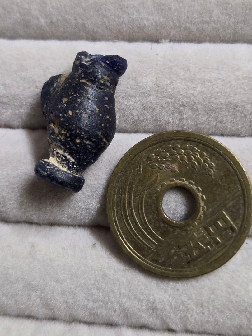 007　ビーズ　トンボ玉　容器玉　小さなガラス壺　！