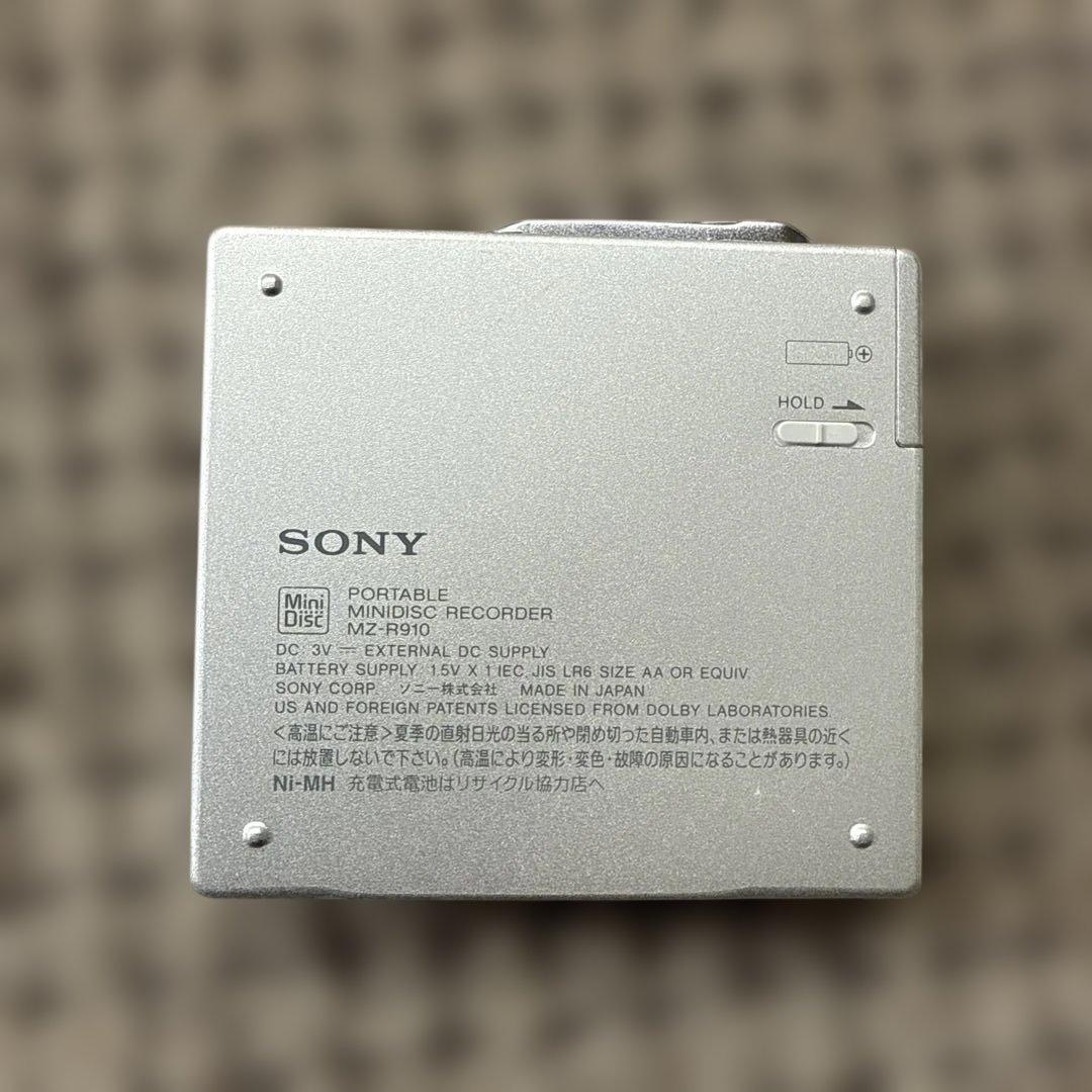 SONY MD WalkmanポータブルプレーヤーMZ-R910（動作確認済み）